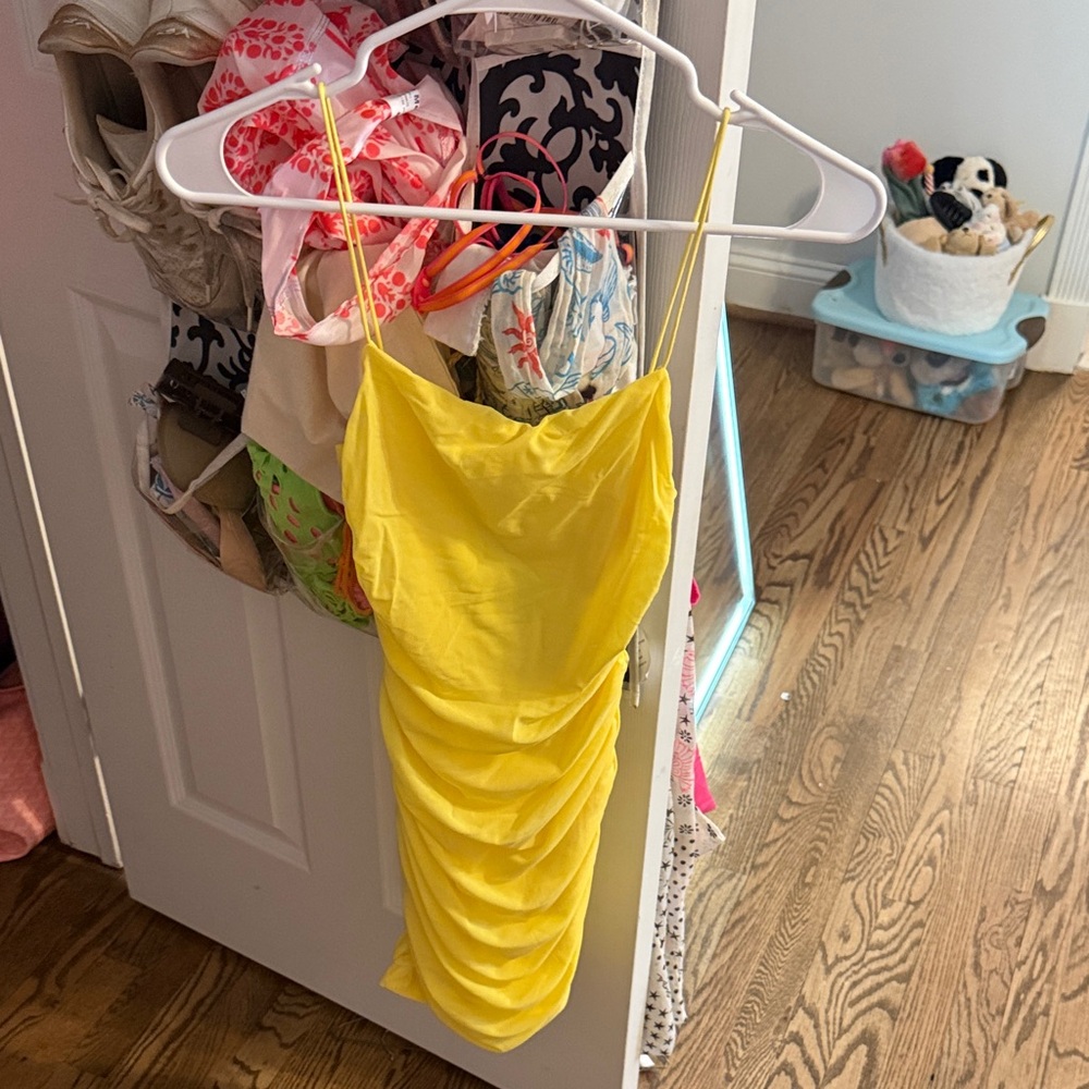 Hello Molly Yellow dress